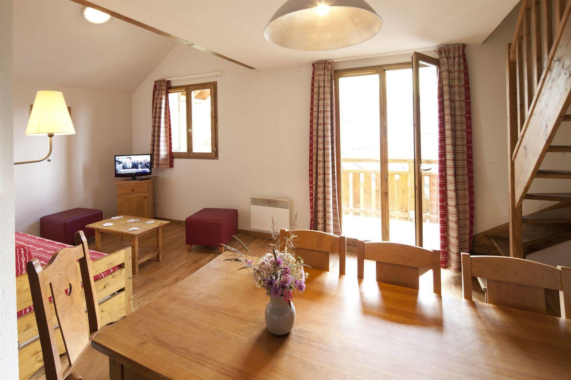 Vvf Residence Albiez-Montrond Maurienne Экстерьер фото